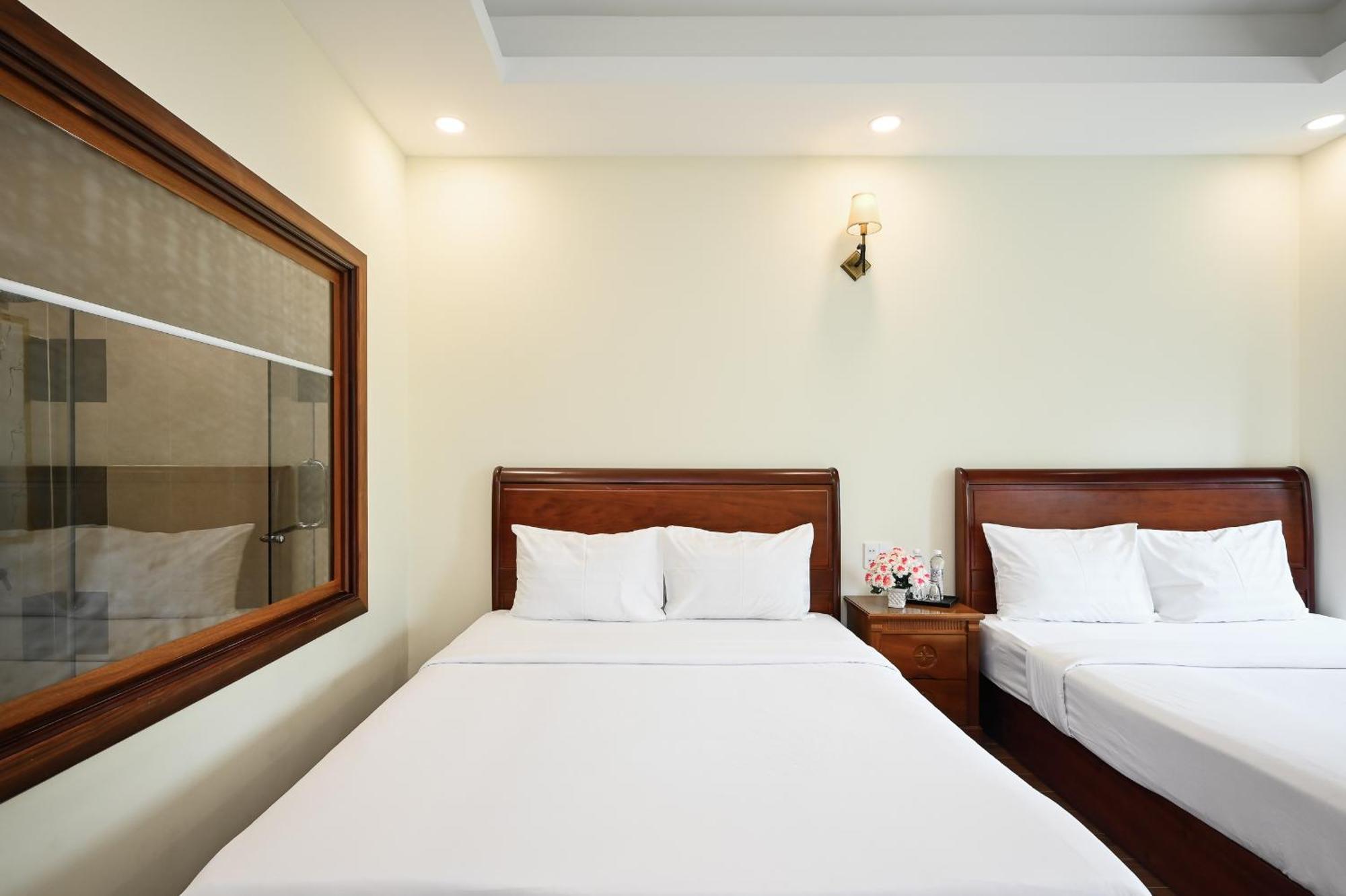Red Sun Airport Saigon Hotel 胡志明市 外观 照片