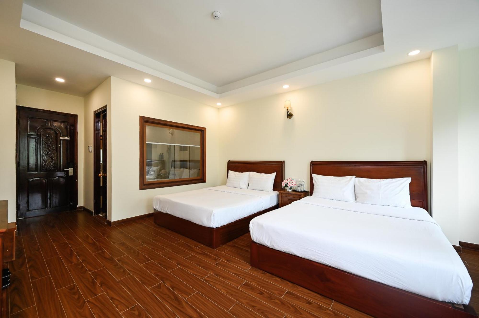 Red Sun Airport Saigon Hotel 胡志明市 外观 照片