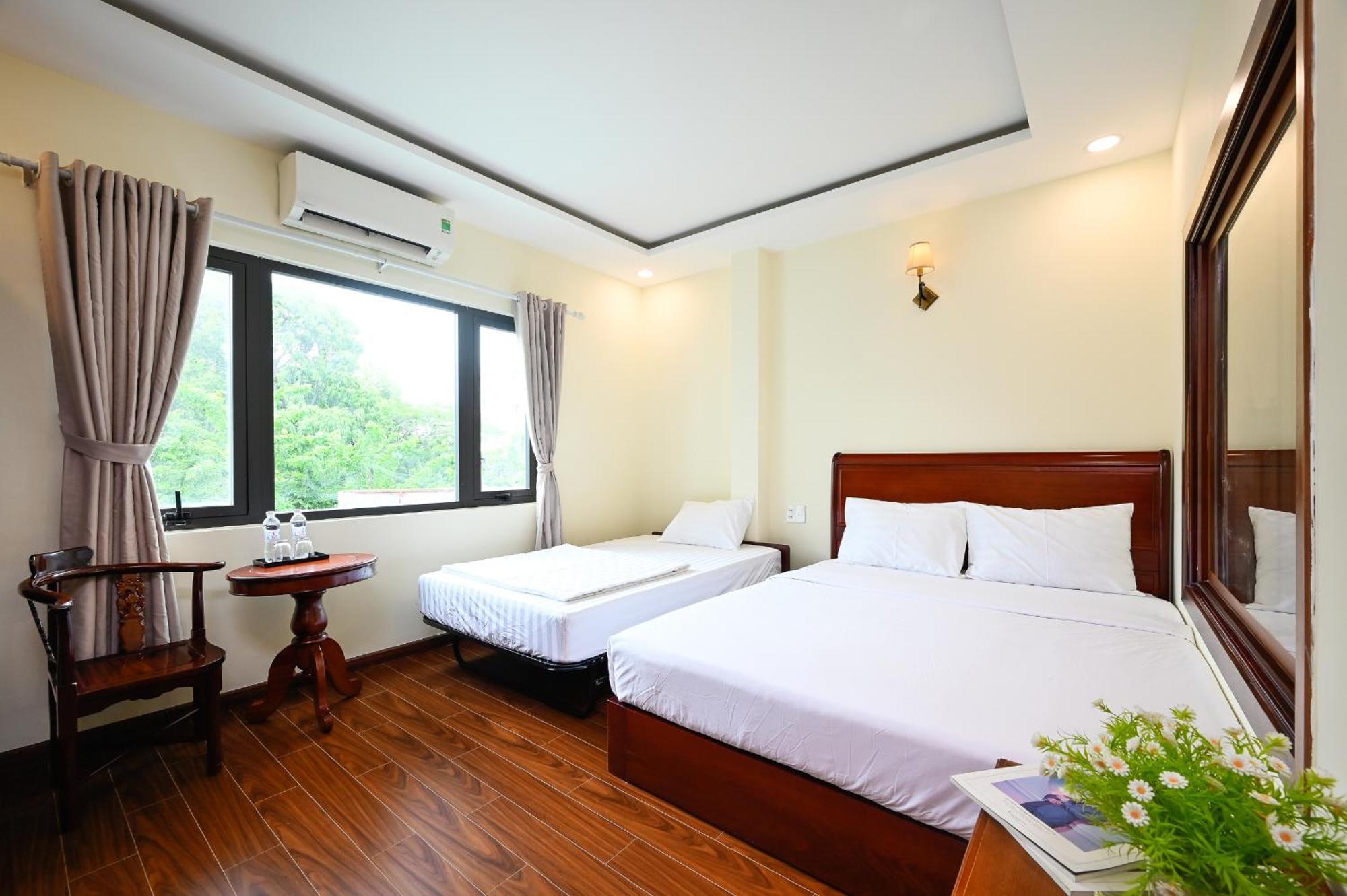 Red Sun Airport Saigon Hotel 胡志明市 外观 照片