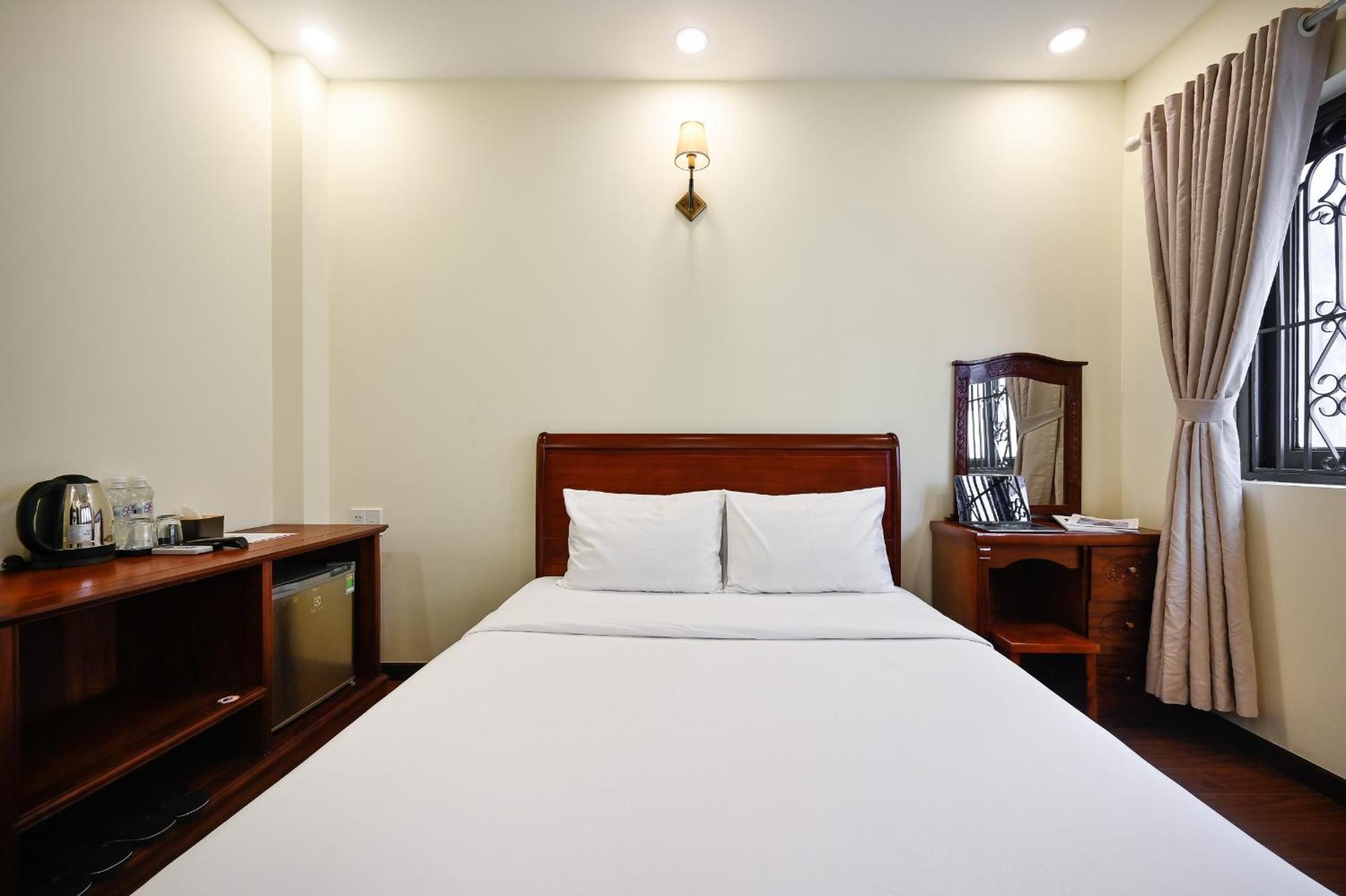 Red Sun Airport Saigon Hotel 胡志明市 外观 照片